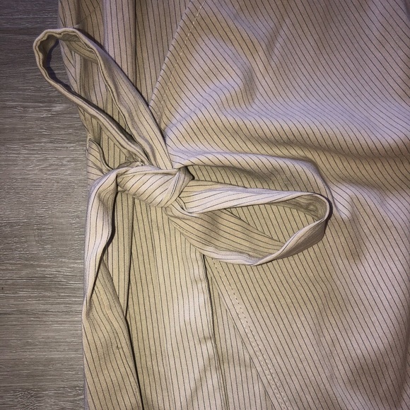 Q boutique tie dress - Picture 3 of 5